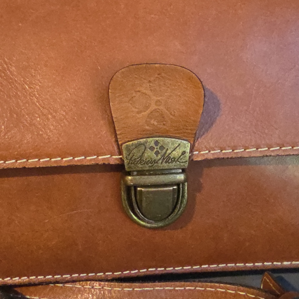 PATRICIA NASH Lanza Leather Crossbody/Clutch Bag - Picture 6 of 15